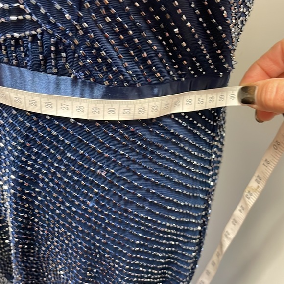 ADRIANNA PAPELL Prom beaded dress - Picture 10 of 12